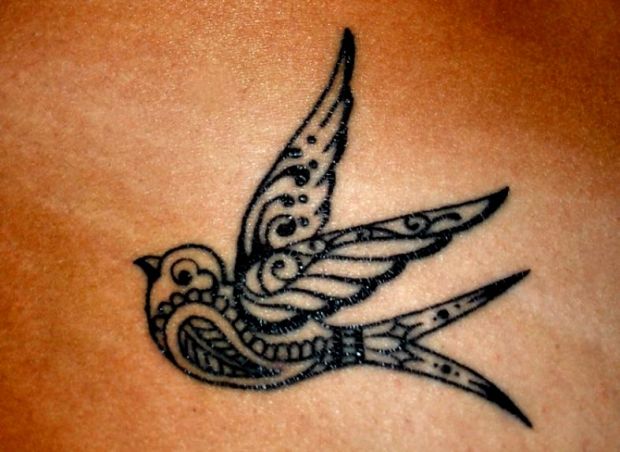 tatuaże jaskółki 77299